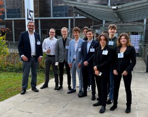 Gruppenfoto der geladenen Schülerinnen und Schüler